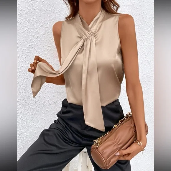 Boho khaki tie neck satin blouse - Picture 3 of 6